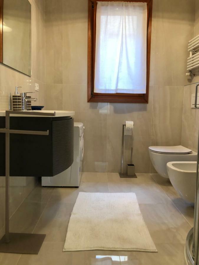 Grazia'S Apartment キオッジャ エクステリア 写真